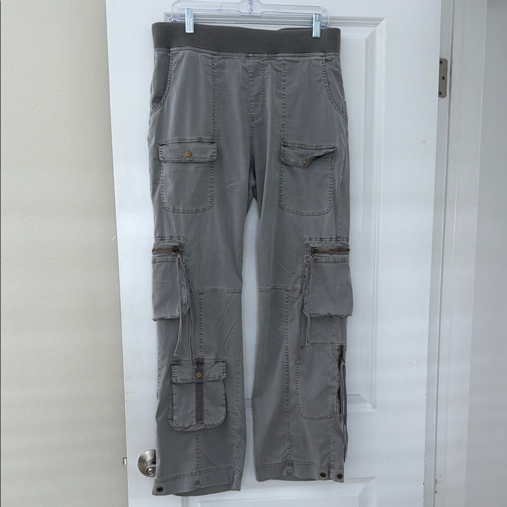 XCVI Chaucer Cargo Pants - Casual Utility Style